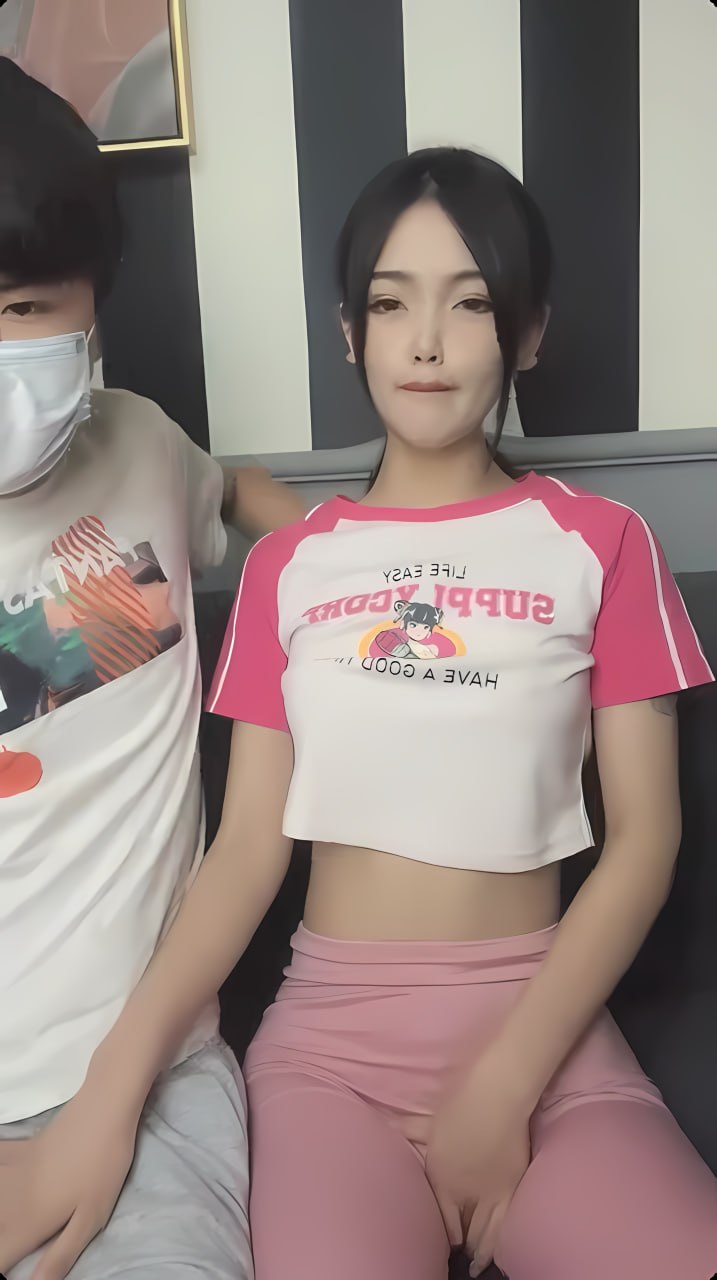 丰满护士巨好爽好大乳小说メイリン モデルコレクション メイ久久高清在线观看